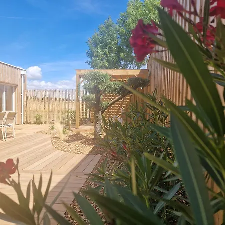 Du Golf De Laurent De La Pree בית נופש